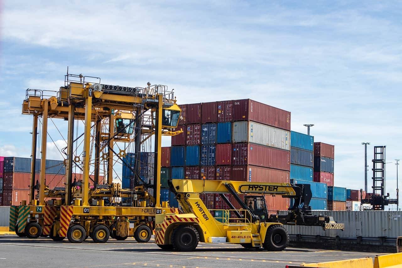 What Are the Largest Freight Forwarders in the US?