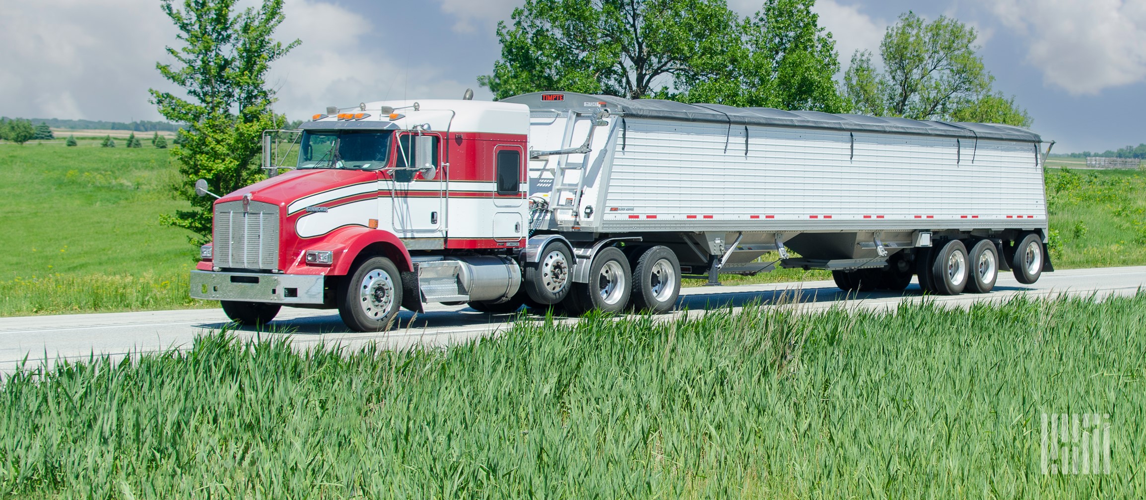 how many miles a day can a trucker drive