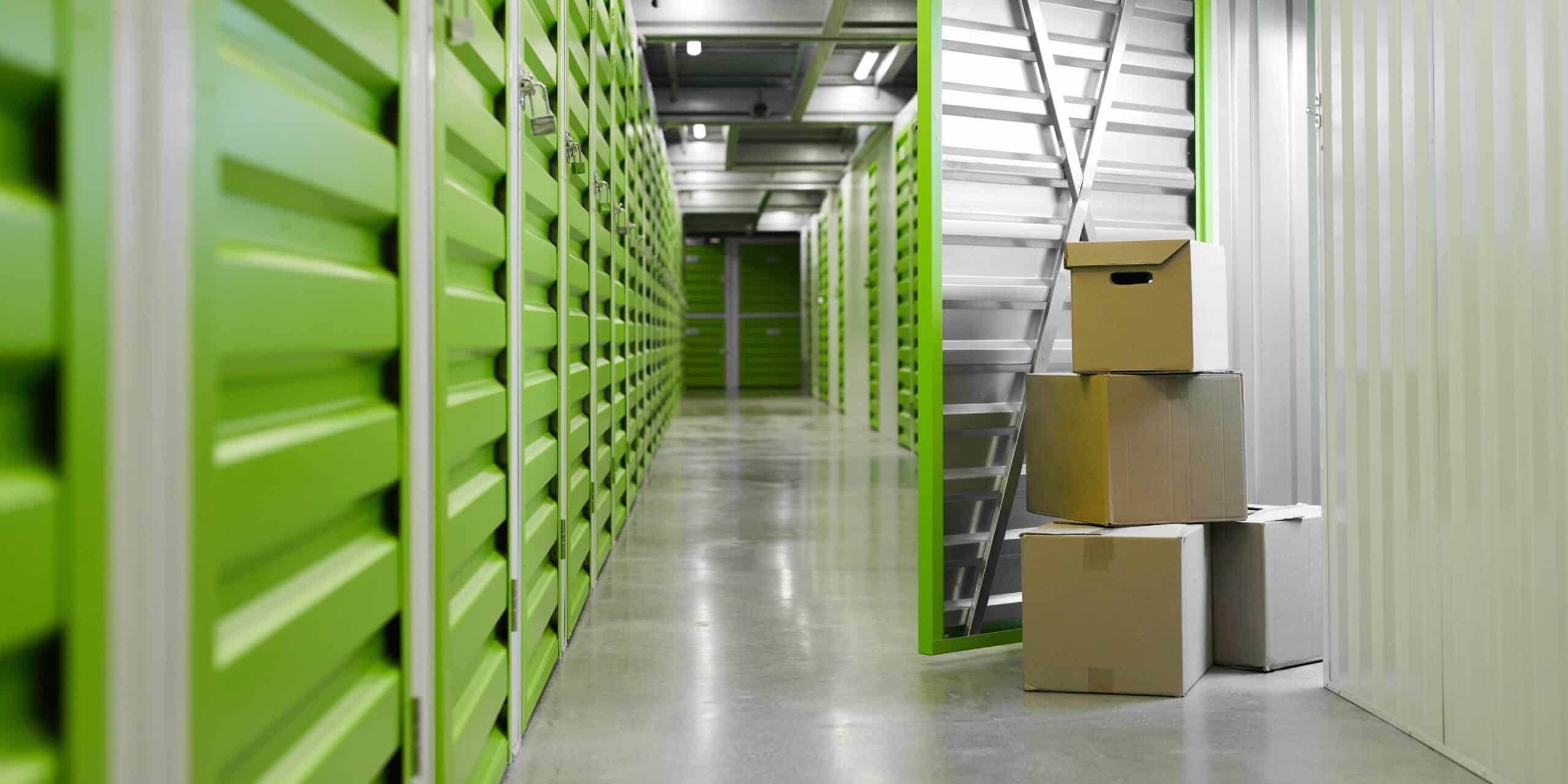 storage units with electricity